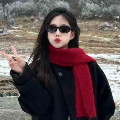 黄金庭院：冬日里的新年愿望